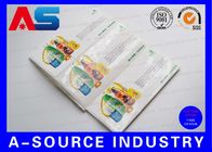 Błyszczące wodoodporne naklejki drukarskie Niestandardowe etykiety kosmetyczne Pakiet rolek Mocny klej